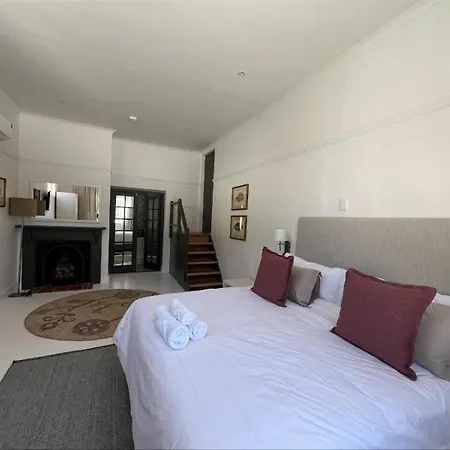 Liberty Lodge Guest House-2